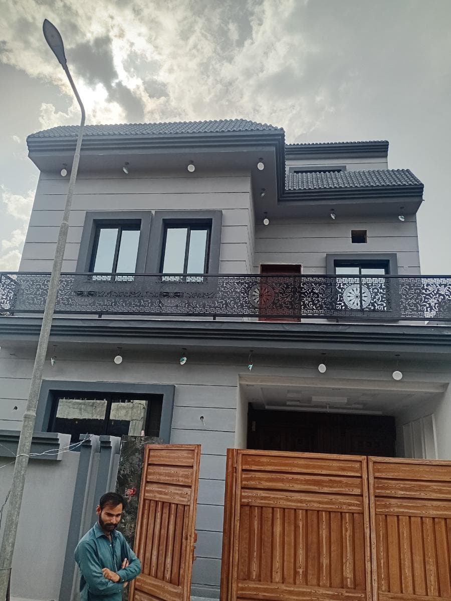 5 Marla Brand New House for sale in AL-Kabir Town, Lahore | TL-2393 Slide 1