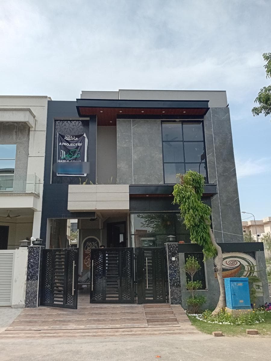 5 Marla Brand New House for sale in DHA, Lahore | TL-2582 Slide 1