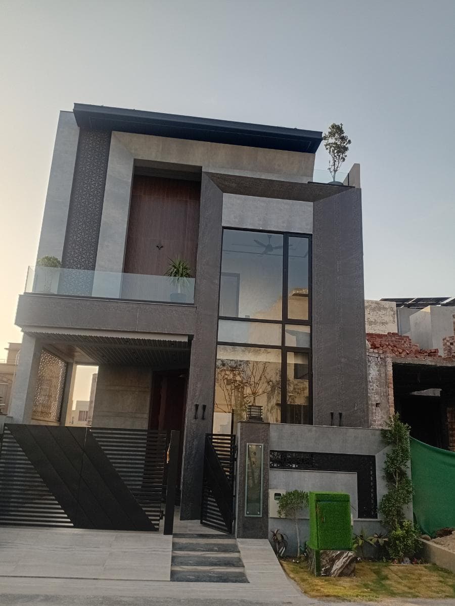 5 Marla Brand New House for sale in DHA, Lahore | TL-2551 Slide 1