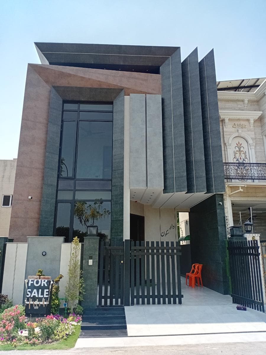 5 Marla Brand New House for sale in DHA Lahore, Lahore | TL-3063 Slide 1
