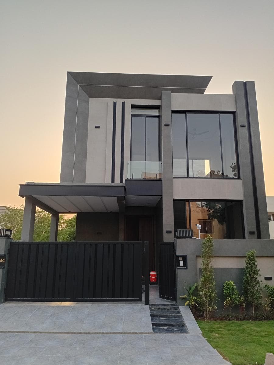 8 Marla Brand New House for sale in DHA Lahore, Lahore | TL-3233 Slide 1