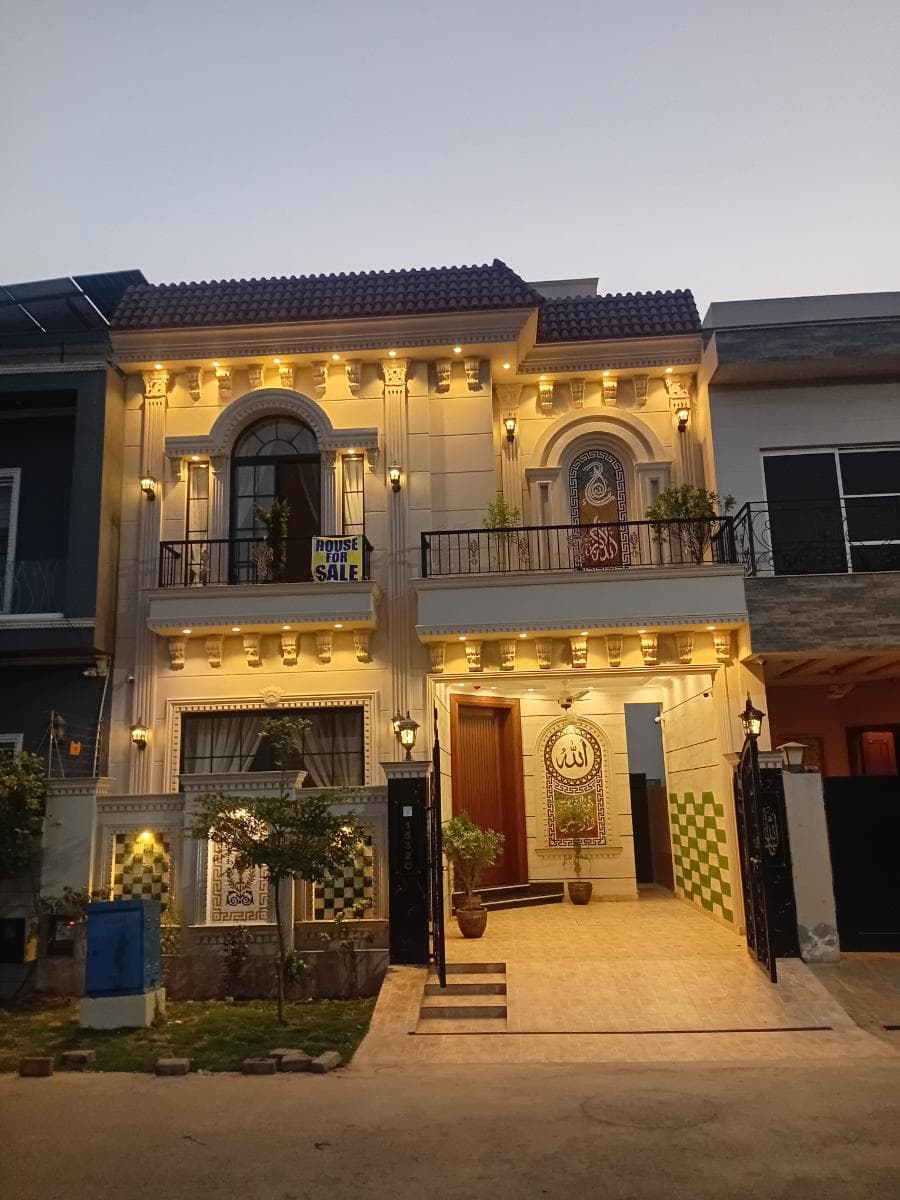 5 Marla Brand New House for sale in DHA Lahore, Lahore | TL-3229 Slide 1